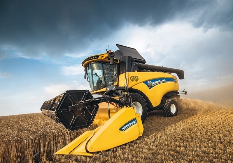 New Holland Crossover Harvesting