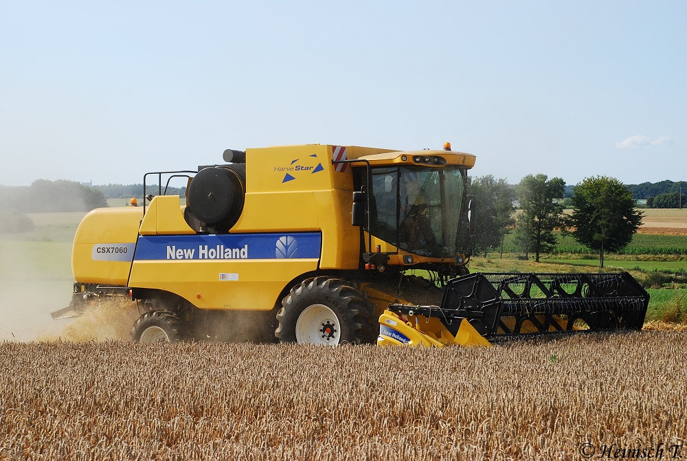 Комбайн New Holland CSX