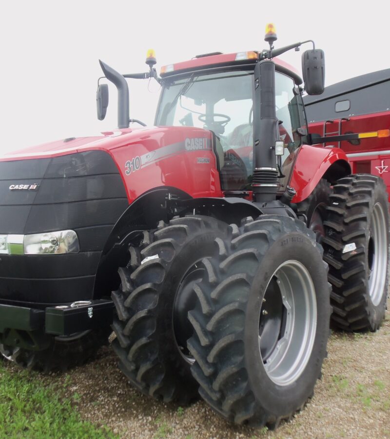 Трактор Case Magnum 310