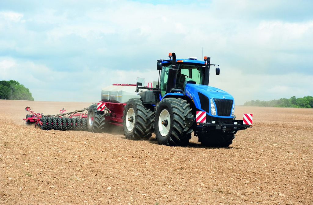 Трактор New Holland T 9.505