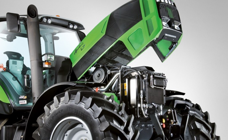 Ремонт двигателя трактора Deutz-Fahr