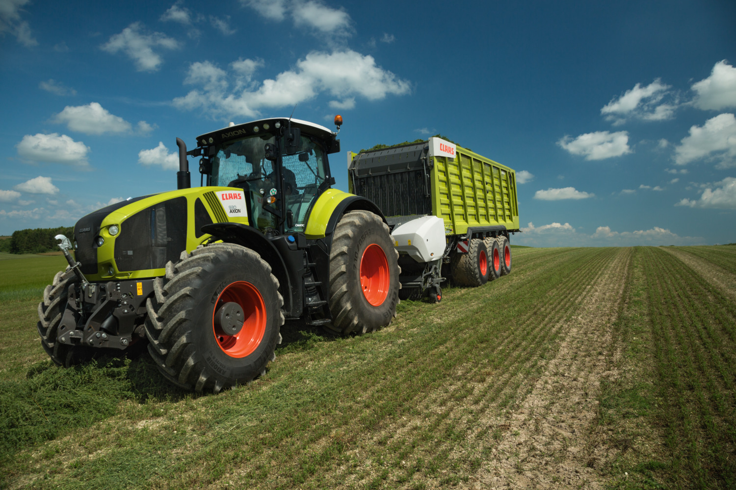 Ремонт двигателя трактора CLAAS AXION