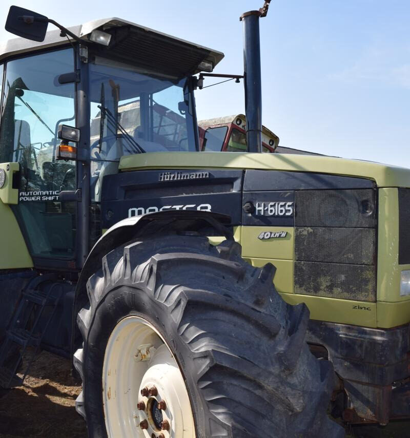 Ремонт двигателя Deutz трактора Hürlimann Tractors